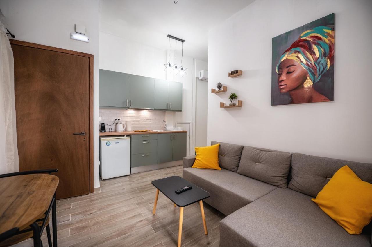 Apartment Mitropolis Places *